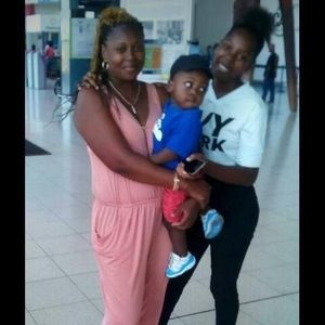 Meet your Posher, Fay